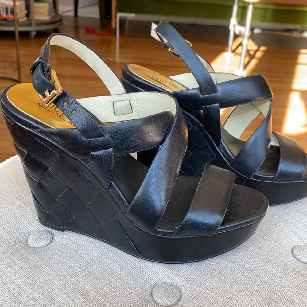 Michael Kors Black Leather Wedges Weave 6.5M